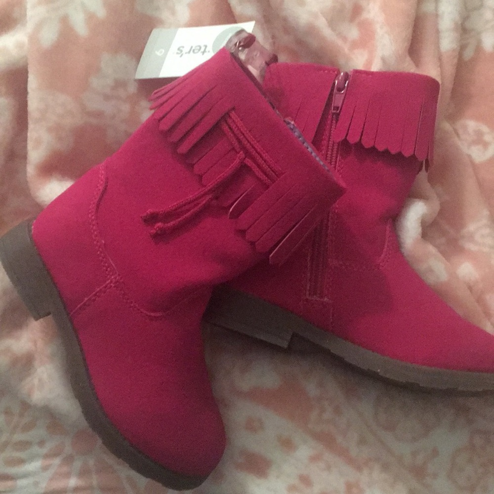 Toddler girl size 9 magenta fridge boots!